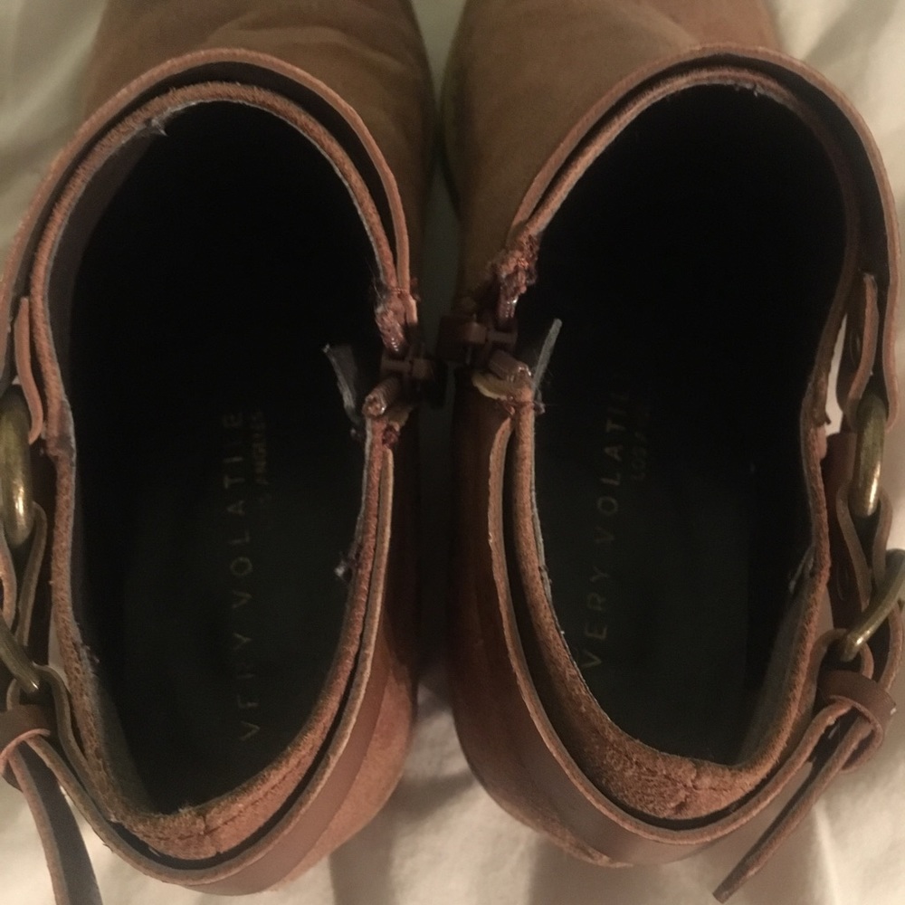 ✨Adorable✨ Booties! - Picture 4 of 4